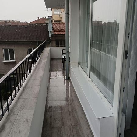 Yanakiev'S Central Apartment Burgas Zewnętrze zdjęcie